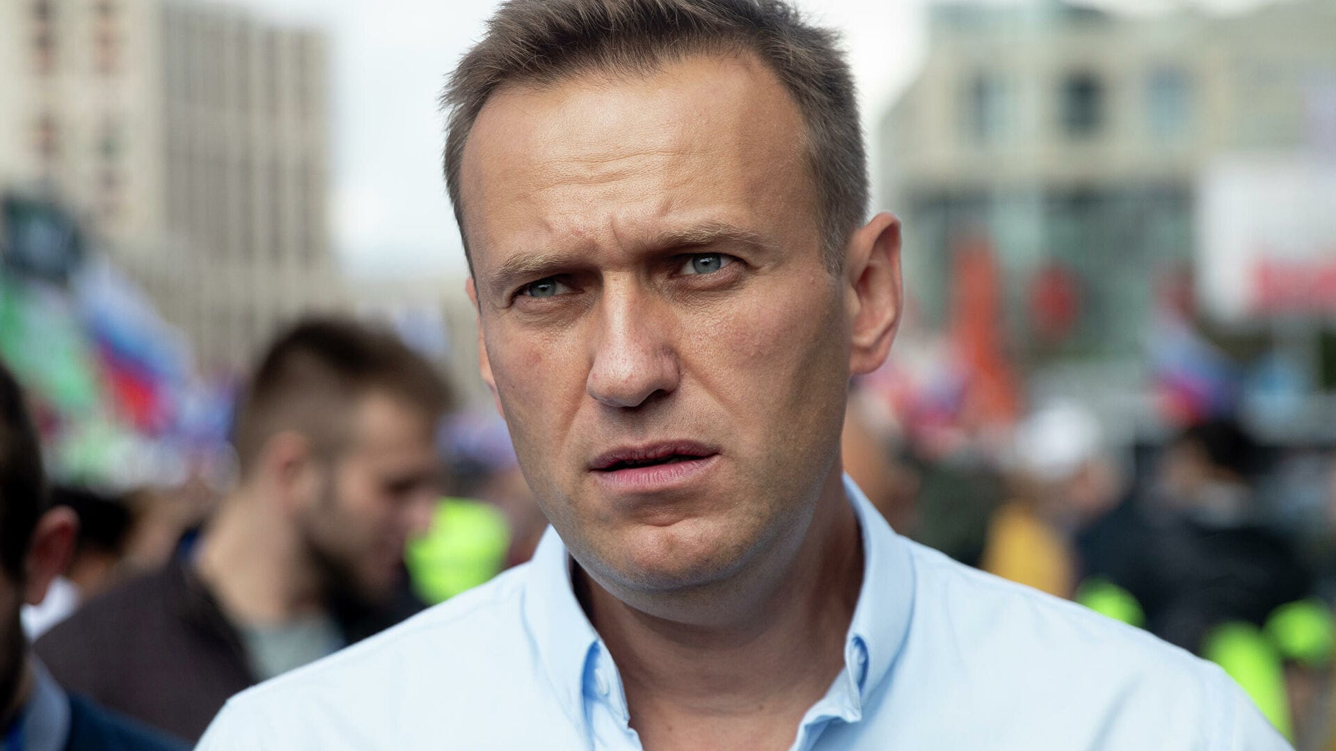 Навальный о последствиях отравления: «Я не могу кидать мяч левой рукой, стоять на одной ноге или писать от руки»