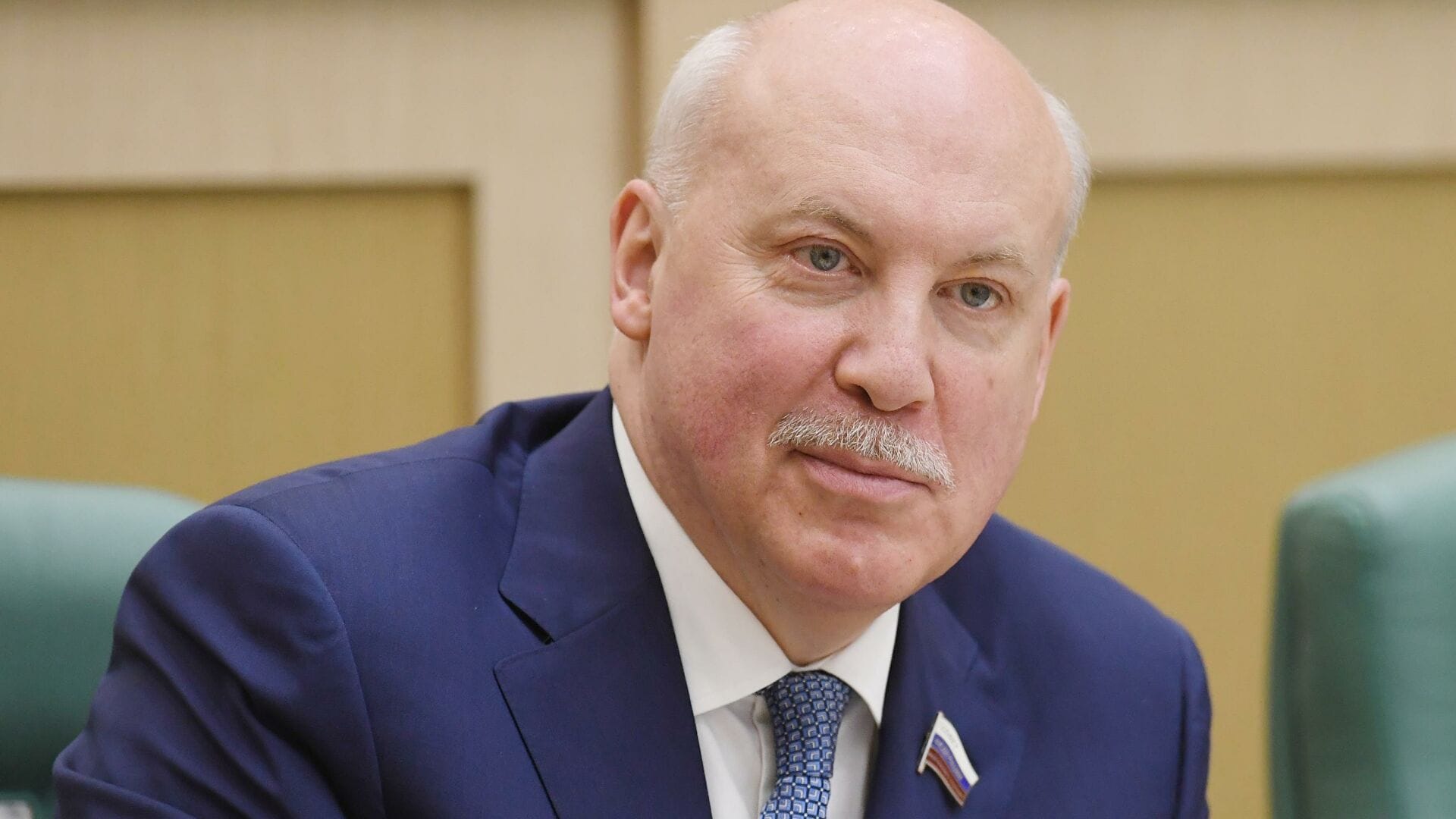 Путин освободил Дмитрия Мезенцева от должности посла России в Беларуси