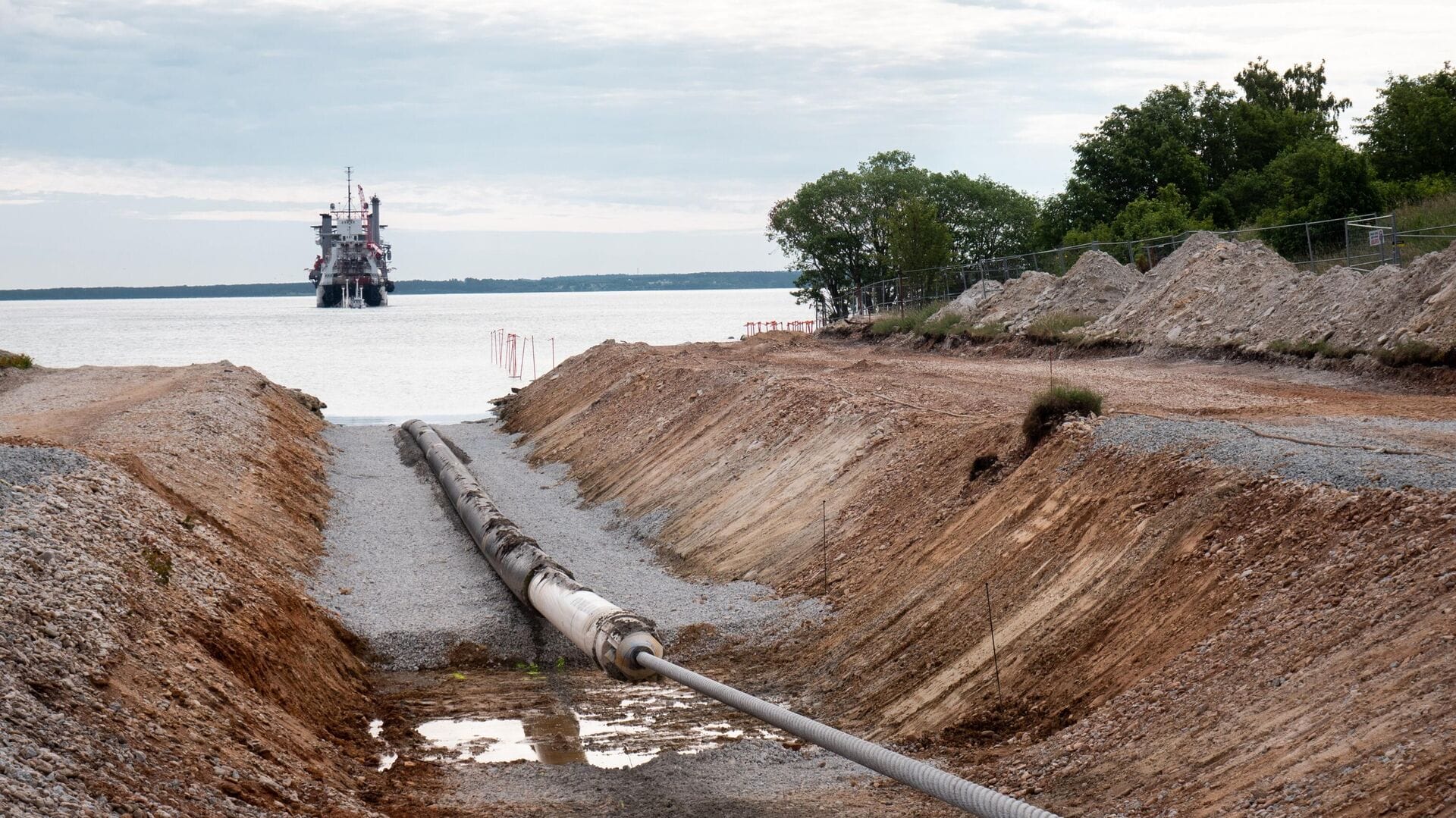 Сейсмологи Норвегии зафиксировали взрыв 8 октября в районе подводного газопровода Balticconnector